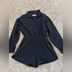 Abercrombie Black Zip-Up Romper Small Petite